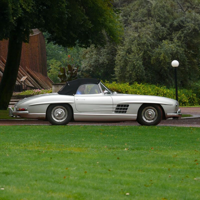 Sell your Mercedes 300 SL Roadster in any condition