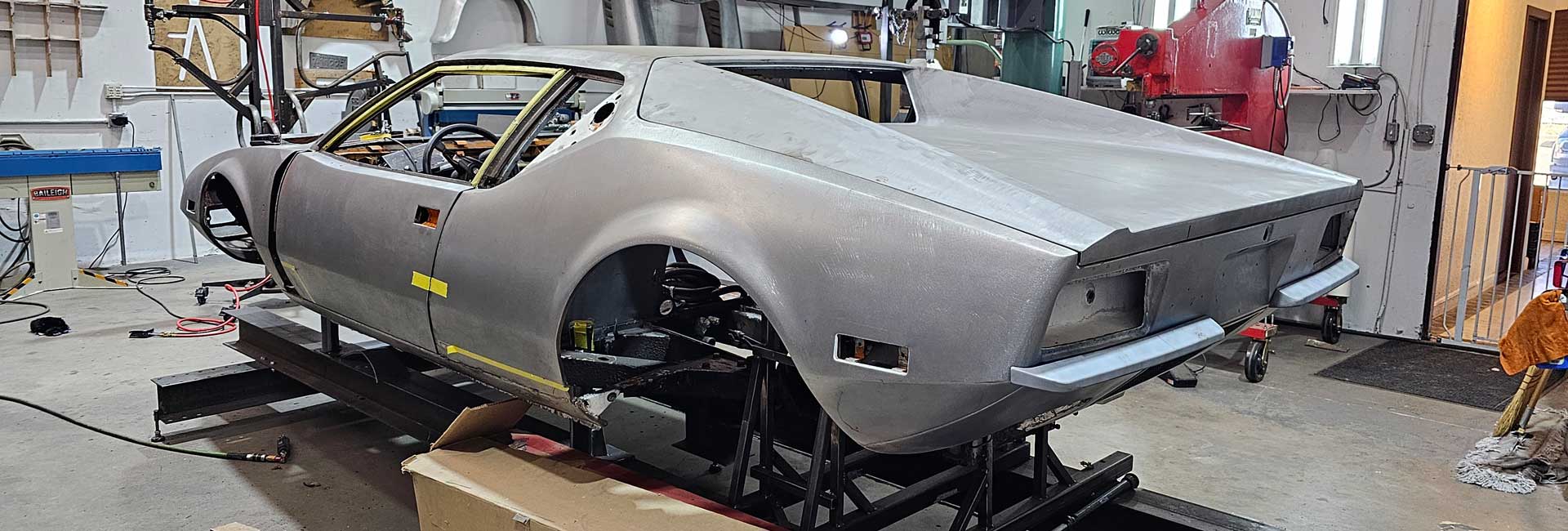 1971 De Tomaso Pantera Restoration